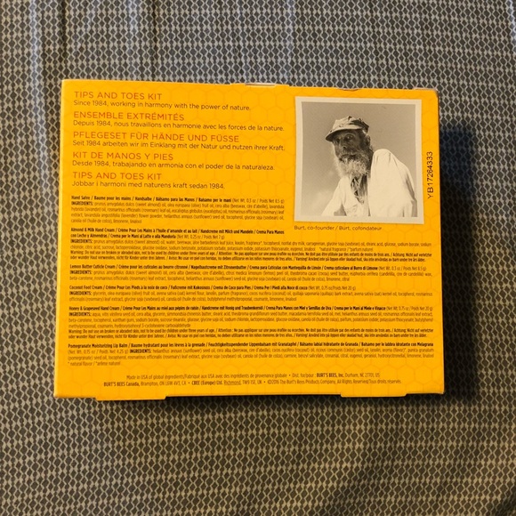Burt’s Bees Beauty Kit - Picture 2 of 2